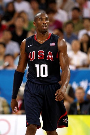 什琴斯尼哥哥：我弟更愿意坐板凳，需要他时再出场帮忙（什琴斯尼兄长：弟弟宁当替补，球队需要时再上场助阵）