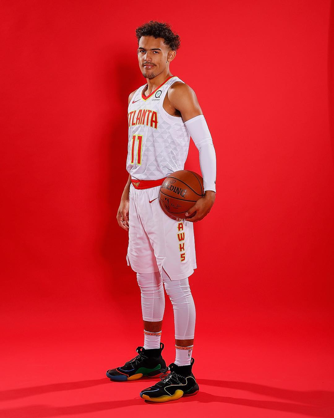 马卡：赫伊森在皇马经历起伏，从初露锋芒到面临挑战与调整（马卡：赫伊森皇马生涯起伏，从崭露头角到迎接挑战与调整）