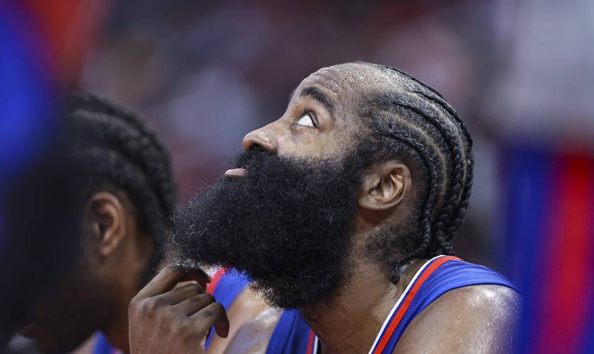 国王主帅：交易截止日即将到来，我们必须应对各种事情的发生（国王主帅：交易截止日临近，我们必须应对各种变化）