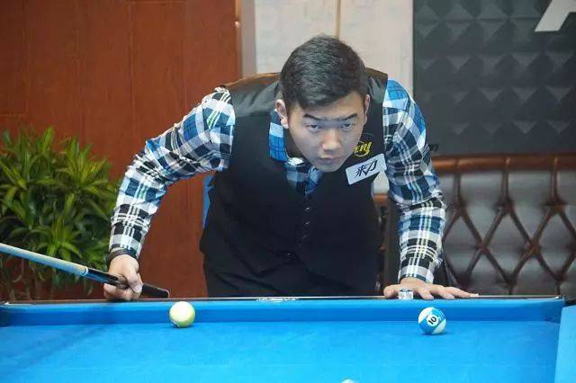 区内传中 区内传中